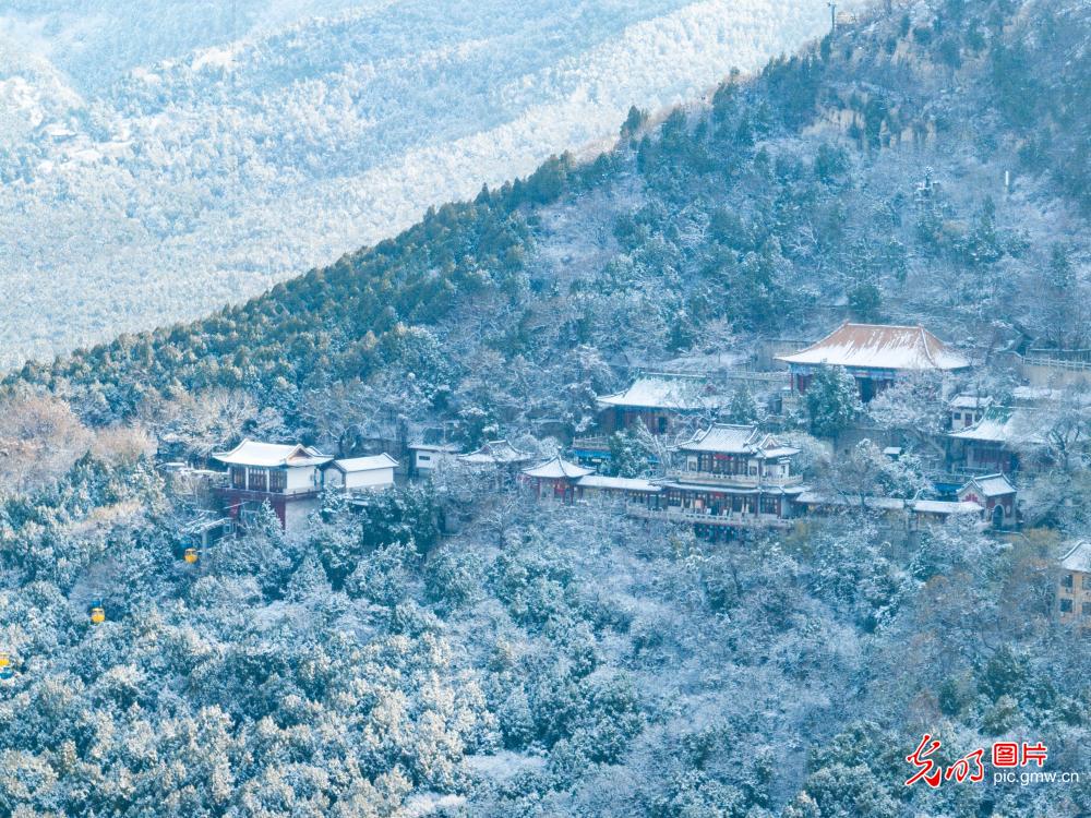 Thousand Buddha Mountain after snow in E China’s Shandong