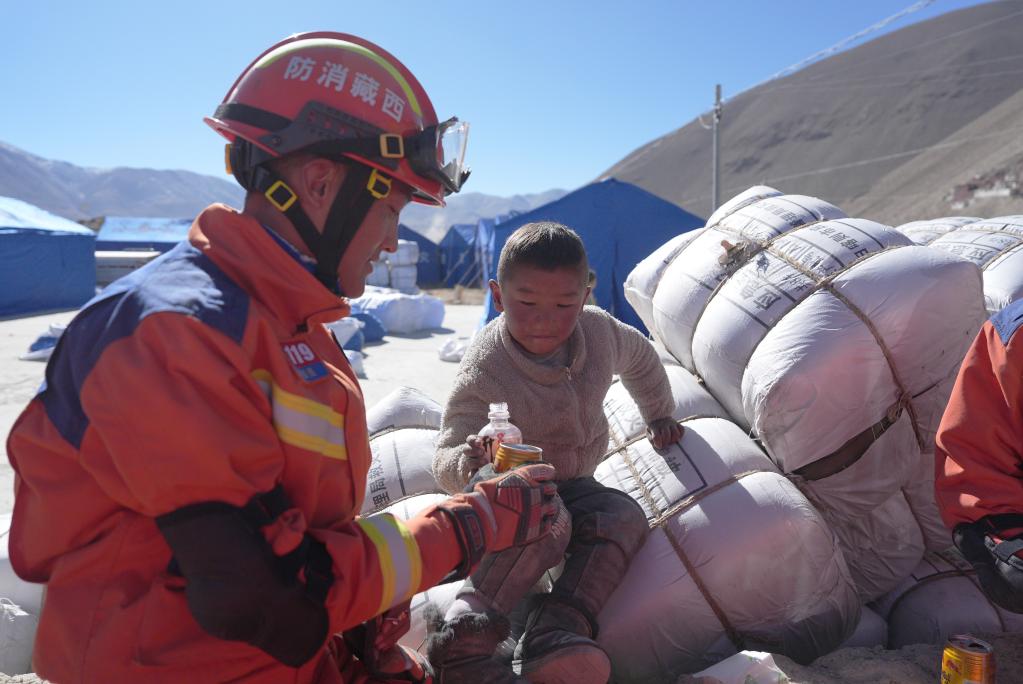 Touching moment: All-out rescue efforts in quake-hit Xizang