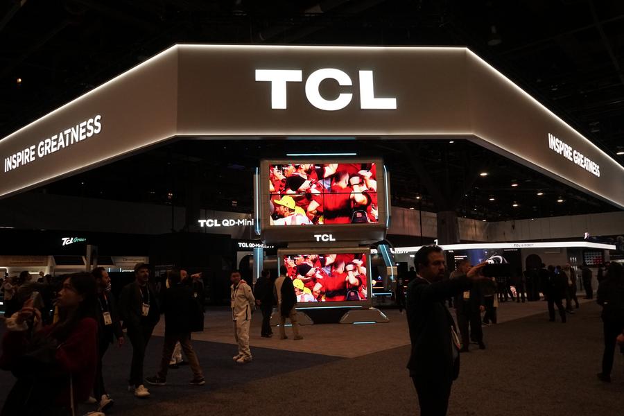 Chinese display technologies draw crowds at CES 20253