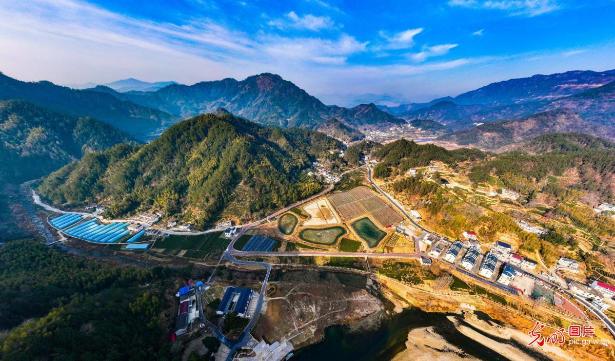 Winter countryside scenery in E China's Anhui