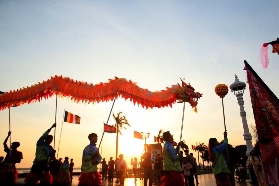 Chinese New Year celebrated around Asia