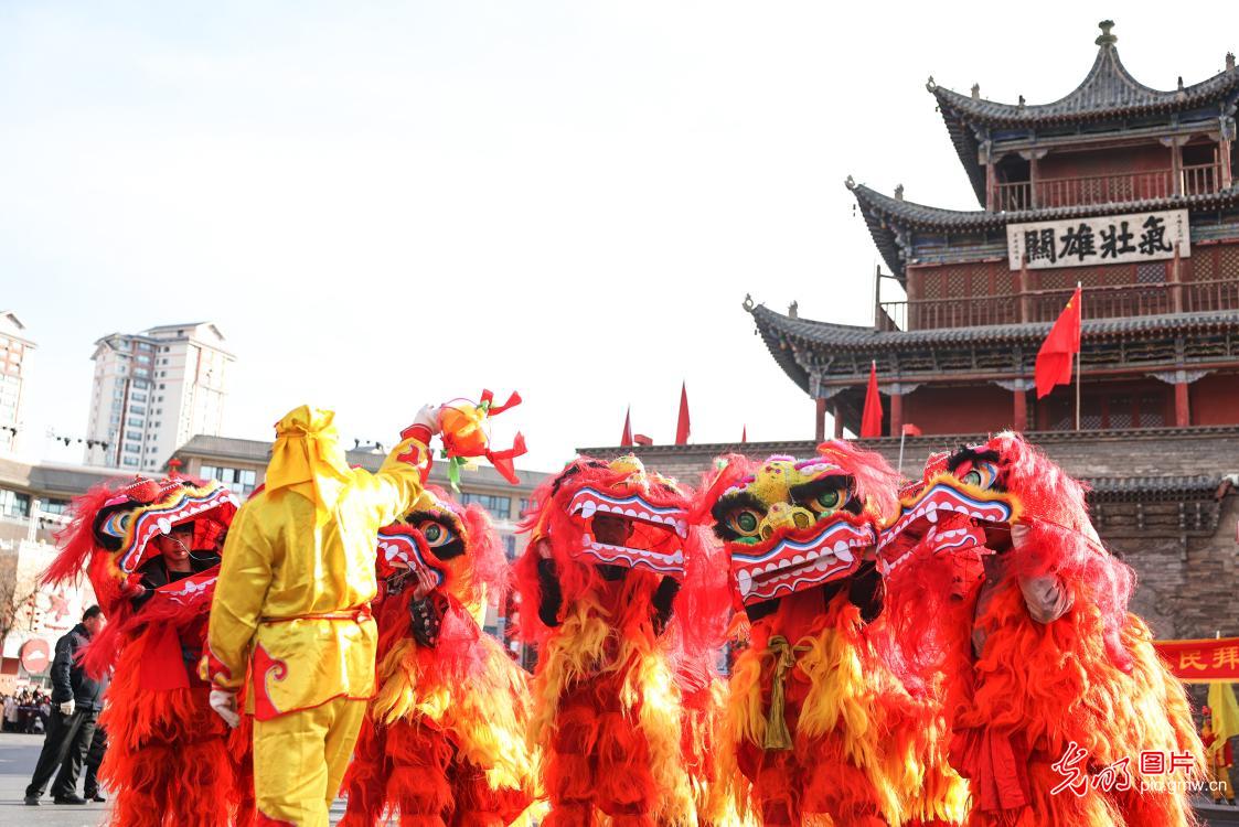 Folk performances to celebrate Spring Festival in NW China’s Gansu