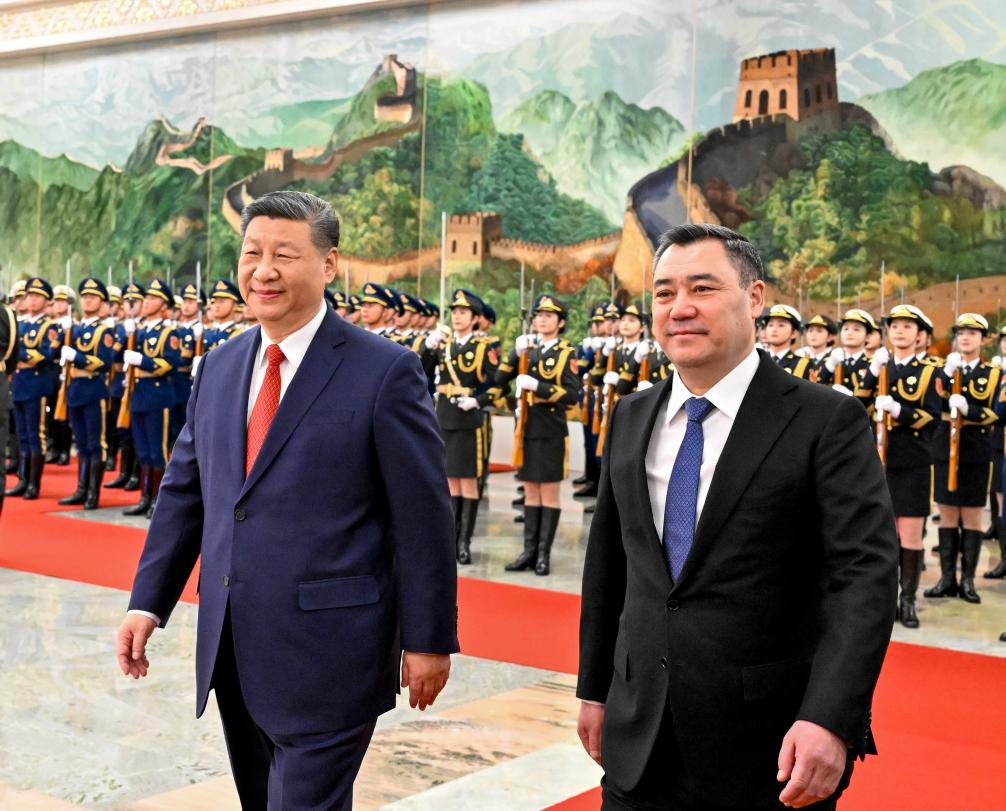 Xi holds talks with Kyrgyz president