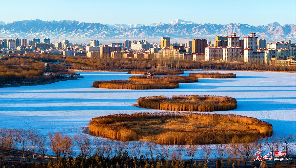 Beautiful snow scenery in “wetland city” of Zhangye