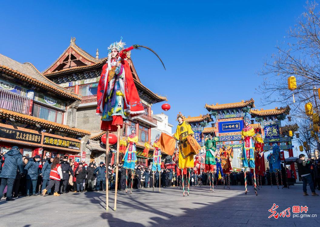 Temple fair in Hohhot, N China's Inner Mongolia