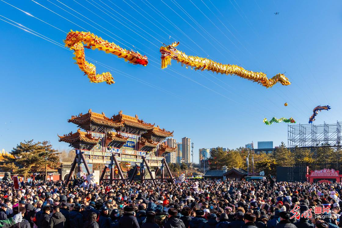 Temple fair in Hohhot, N China's Inner Mongolia