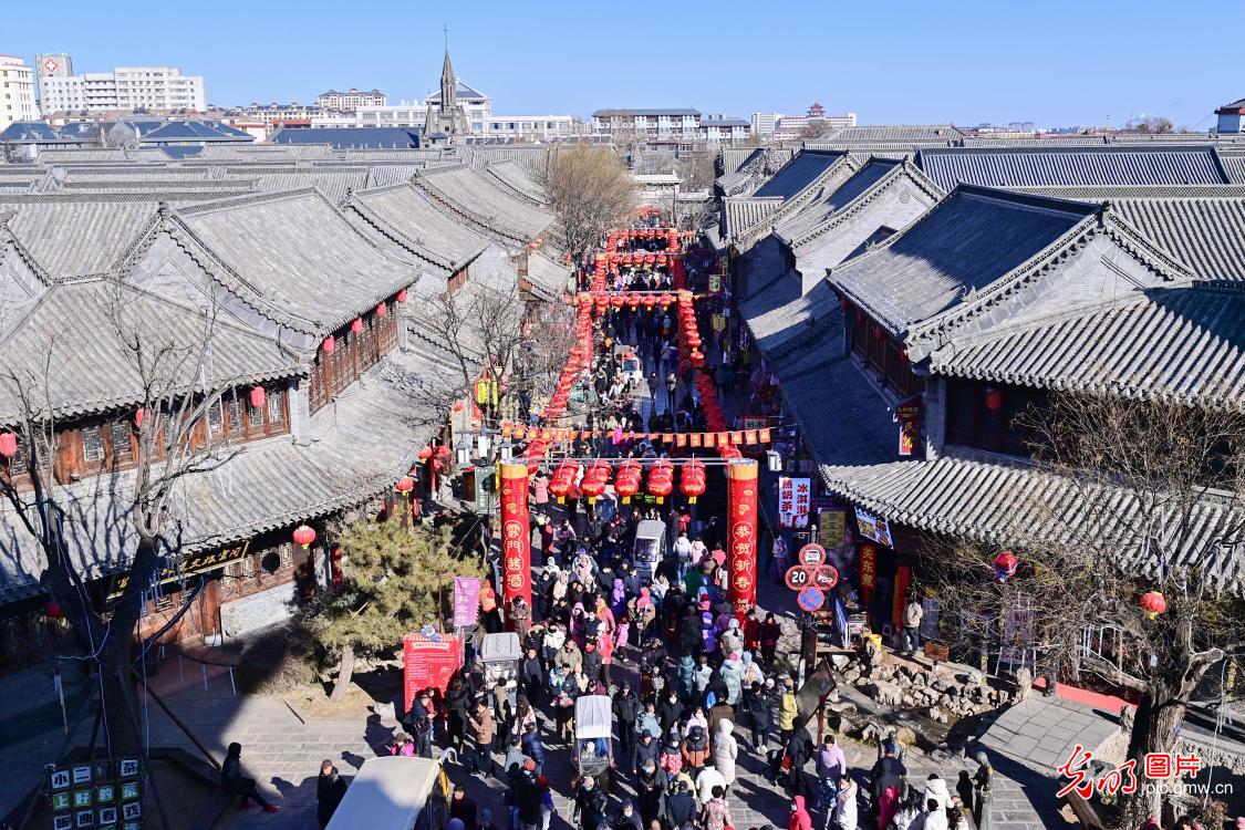 Qingzhou Ancient City welcome tourists as Spring Festival holiday end