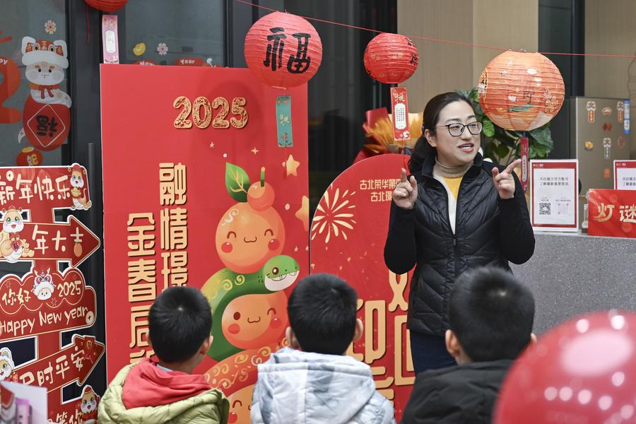 ChineseToday | An NPC deputy's devotion to whole-process people's democracy at doorstep