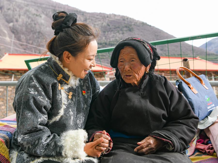 ChineseToday | An NPC deputy's persisting bond with senior citizens through caregiving