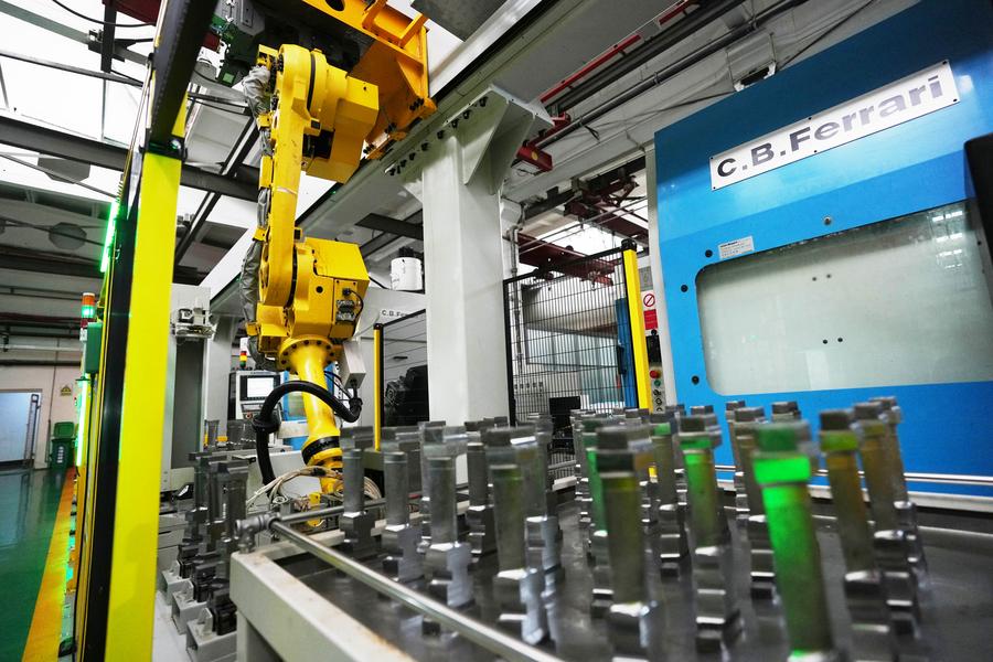 Economy&Life | Digital intelligence empowers old industry base in NE China