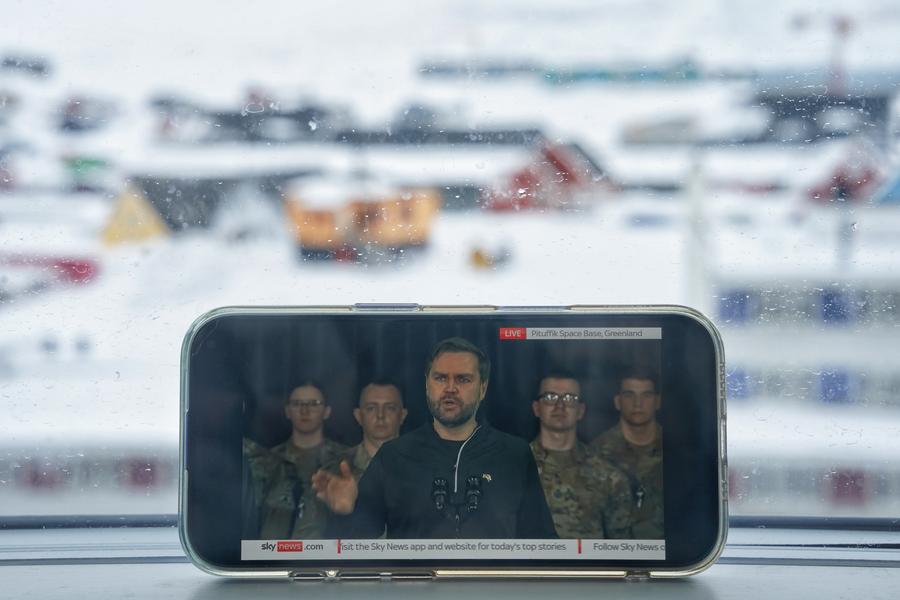 Danish PM calls for unity amid complex int'l situation