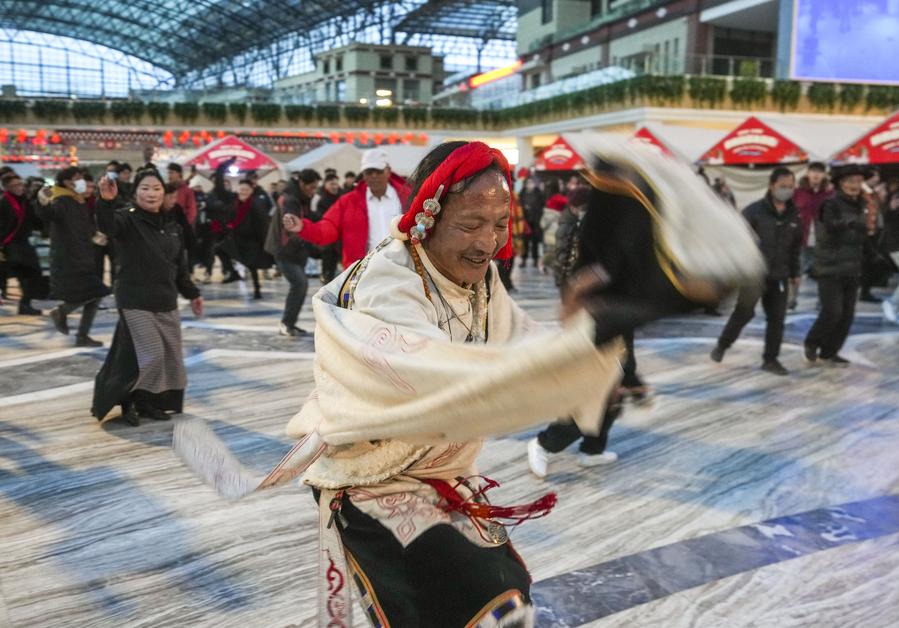 Nagqu advances urban greening on 