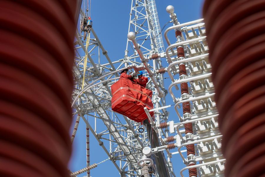 China's vast northwest inspires a new generation
