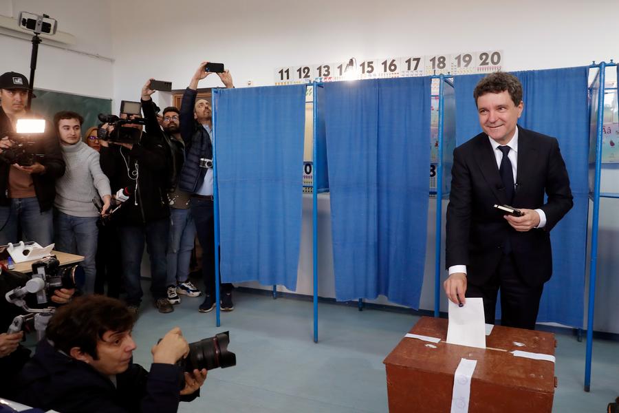 Nicusor Dan wins Romanian presidential runoff: preliminary official results