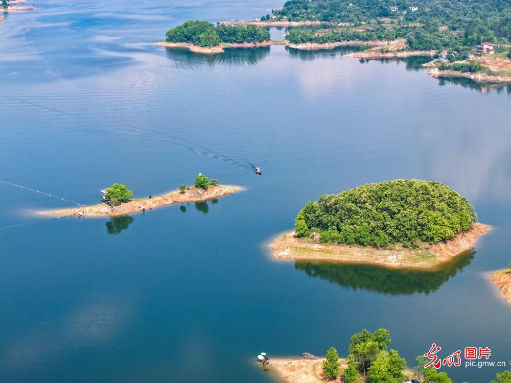 In pics: Baihe Reservoir in C China's Hubei