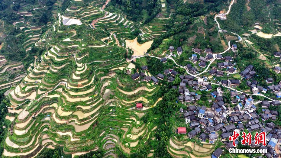 Picturesque scenery of terraces in S China’s Guangxi