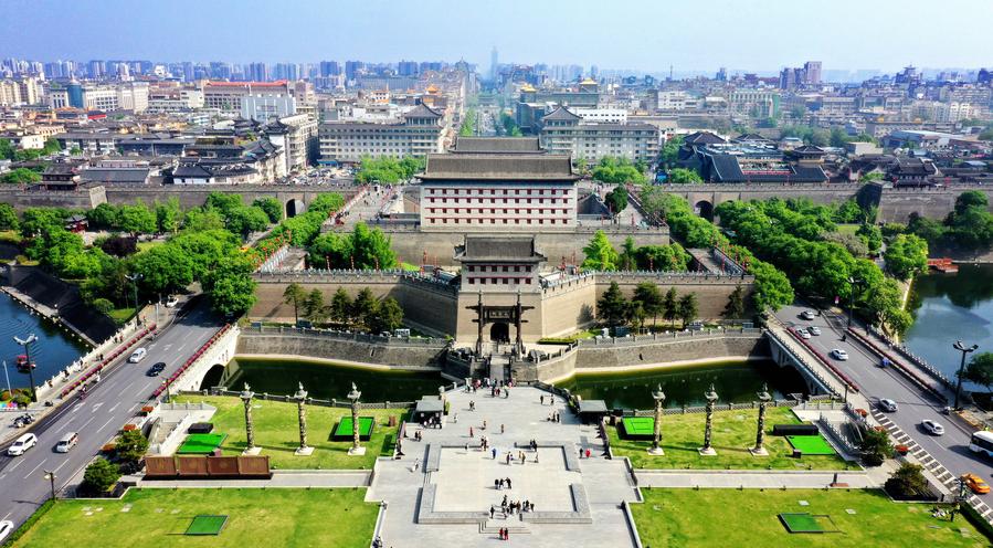 Along ancient Silk Road, Xi cultivates new bonds with Central Asia