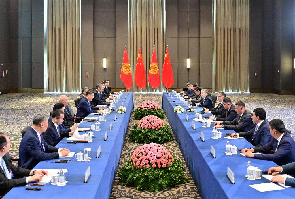 Xi says China-Kyrgyzstan cooperation holds great potential