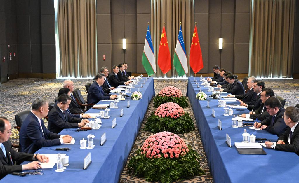 Xi calls on China, Uzbekistan to introduce more measures for trade liberalization, facilitation