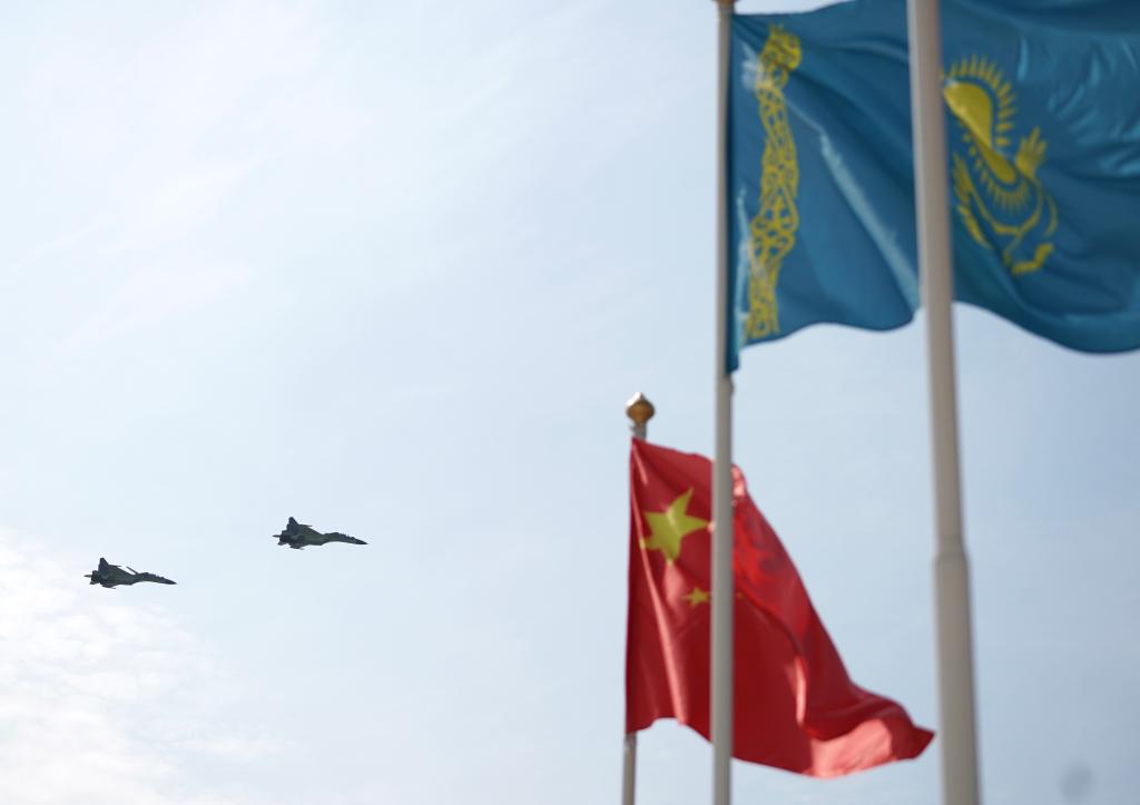 Xi leaves Astana after attending 2nd China-Central Asia Summit