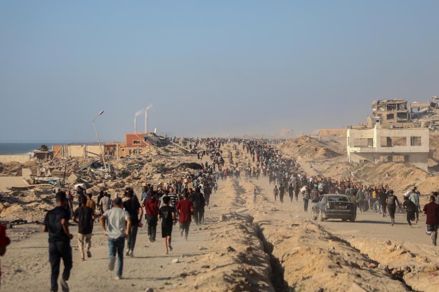 Assault on Gaza continues amid lack of food, fuel, medical supplies: UN