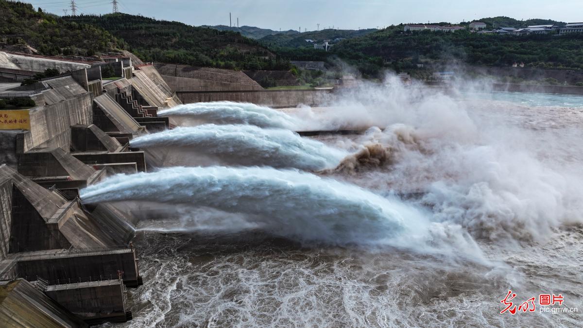 Yellow River water and sediment regulation boosts tourism at Xiaolangdi