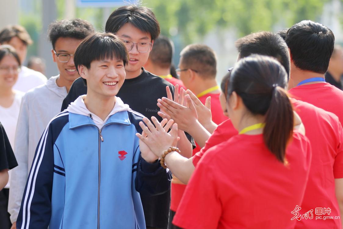 Millions of students across China begin national college entrance exam