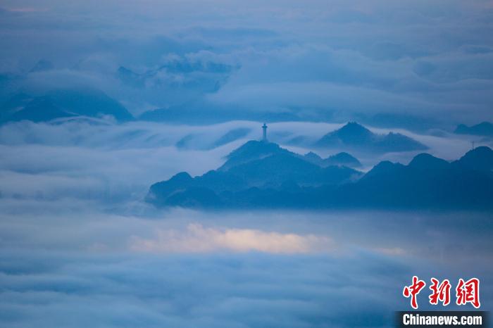 Scenery of Liupanshui in mist after rainfall in SW China’s Guizhou