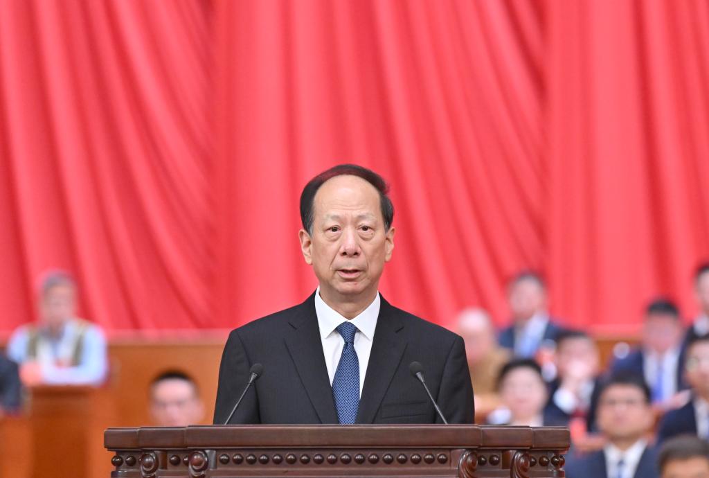 Xi urges youth, students' federations to deepen reform, innovation for new achievements