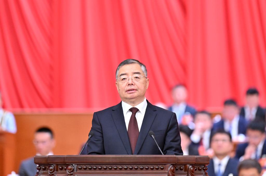 Xi urges youth, students' federations to deepen reform, innovation for new achievements