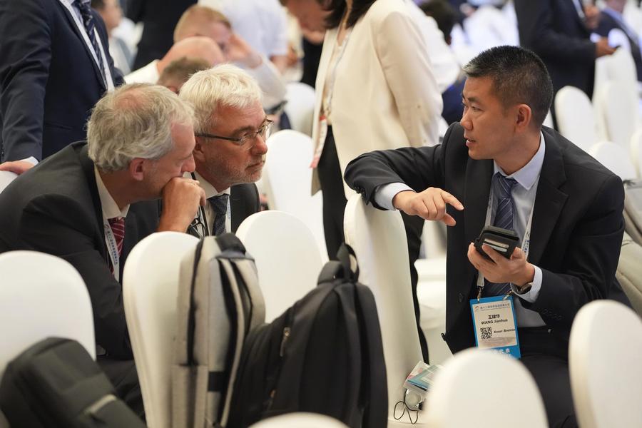 12th World Congress on High-Speed Rail held in Beijing