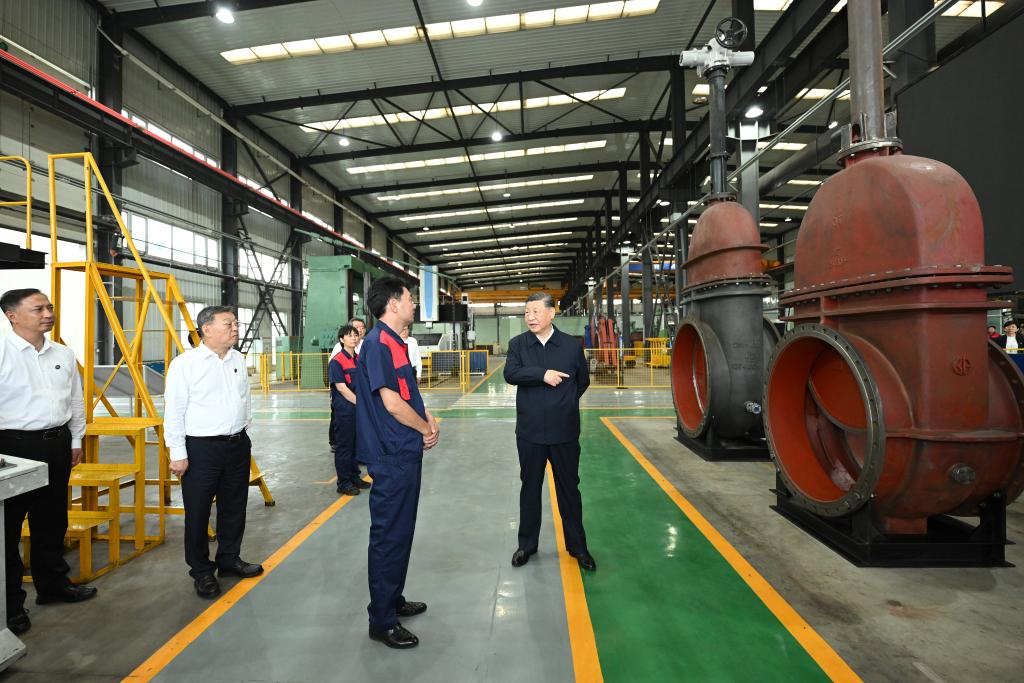 Xi stresses transforming resource-based economy, advancing Chinese modernization during Shanxi inspection tour