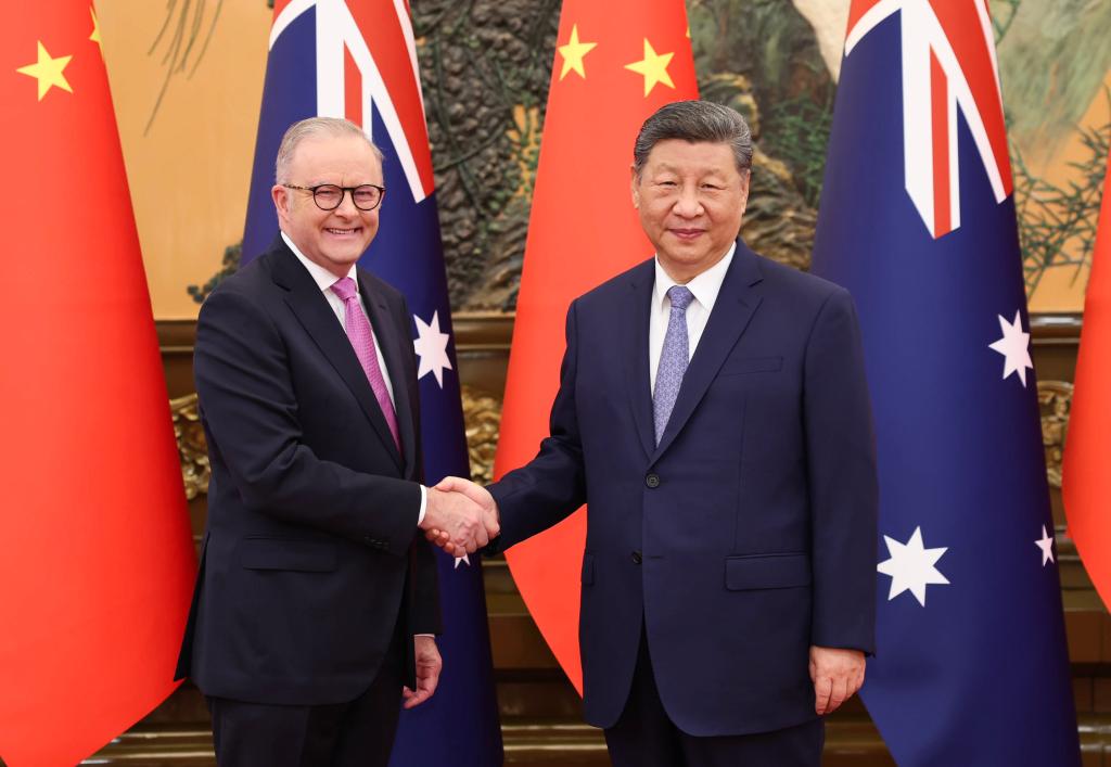 Xi meets Australian PM in Beijing