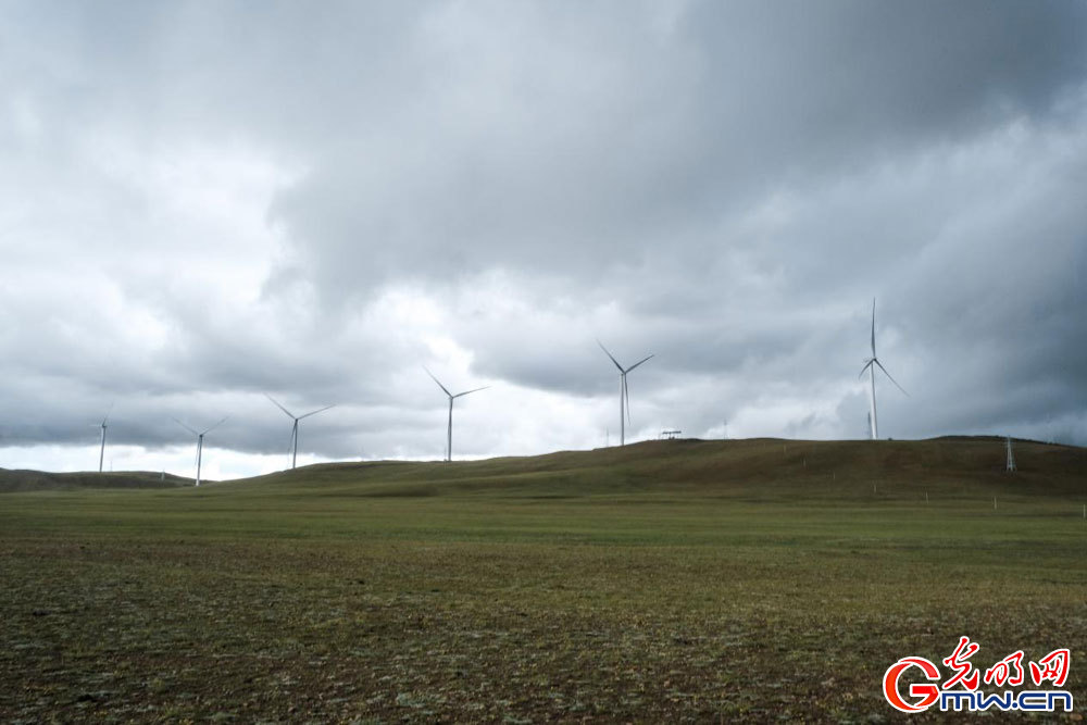 Glorious 60 Years • Our Homeland | Ultrahigh-altitude Chigu Wind Farm powers Xizang's green future