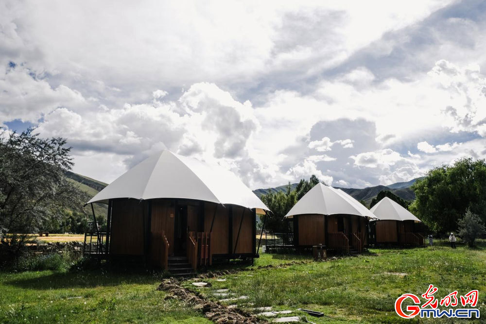 Glorious 60 Years ? Our Homeland | A glimpse of rural life in Qangkyim Village, SW China's Xizang