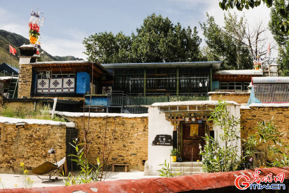 Glorious 60 Years ? Our Homeland | A glimpse of rural life in Qangkyim Village, SW China's Xizang