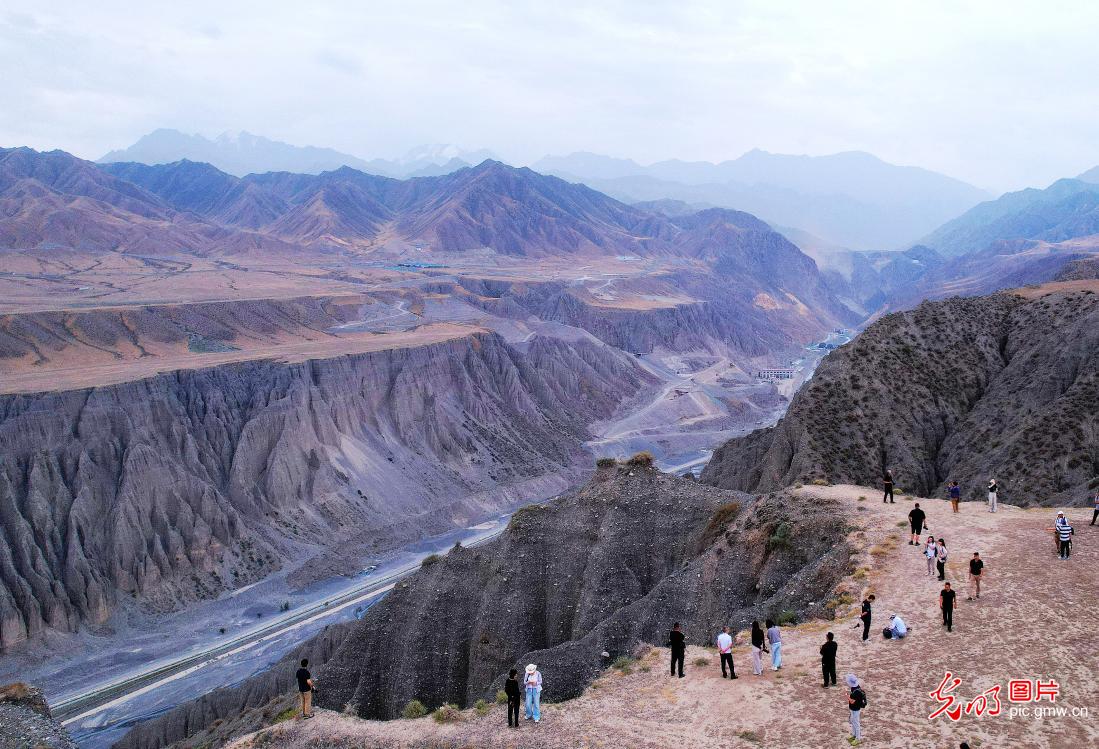 View of magnificent Wusu Grand Canyon