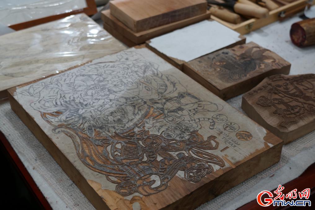 Yuchenghao New Year Print Studio keeps folk art alive through generations