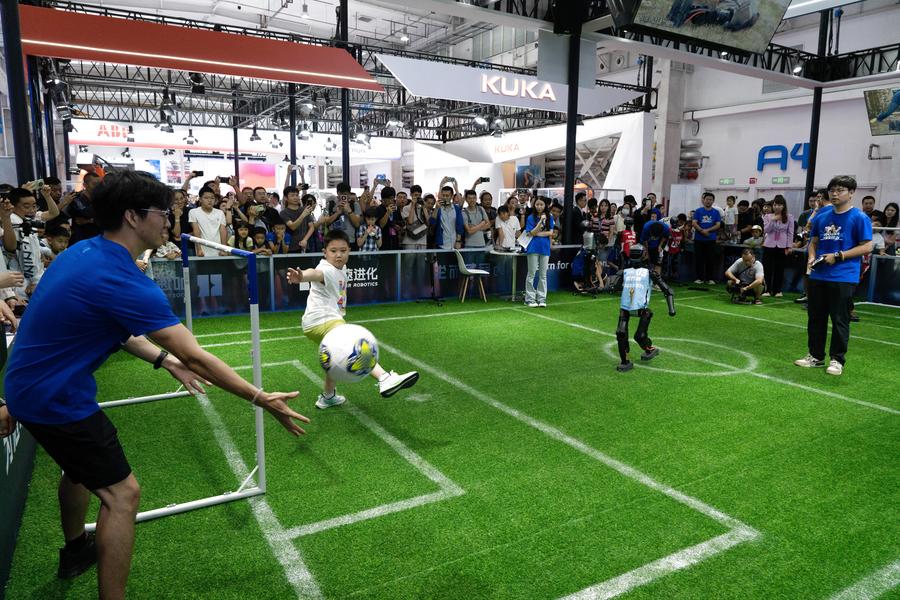 China poised for further humanoid robot innovation, commercialization