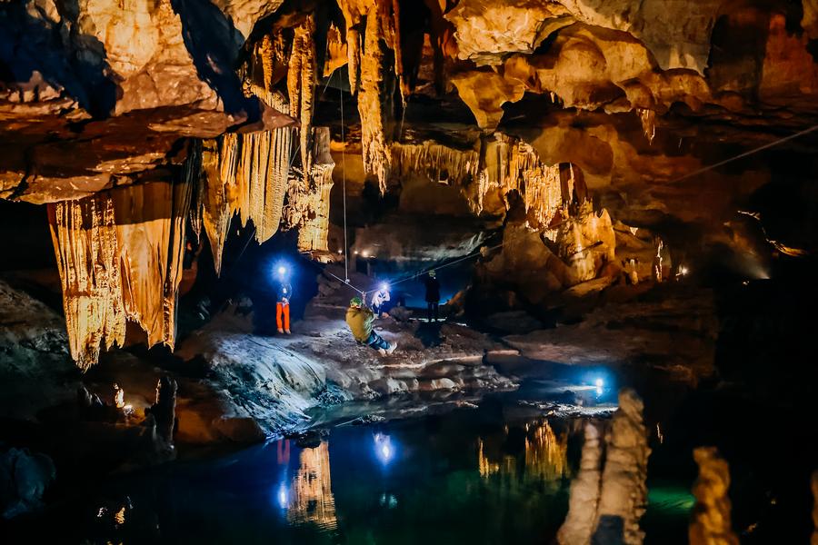 Karst terrain in southwest China offers sweet summer escape