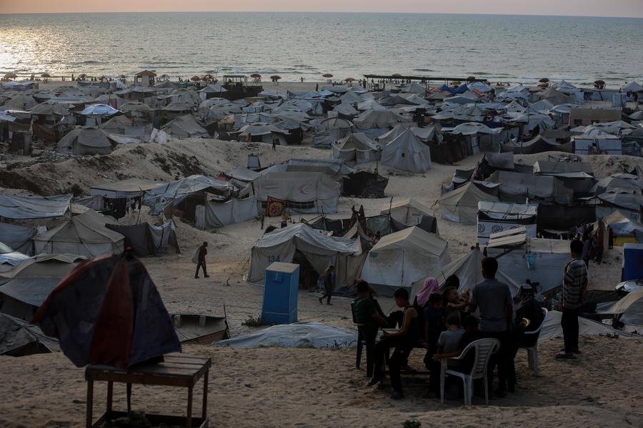 Gaza's lifeline frays as aid workers become refugees themselves
