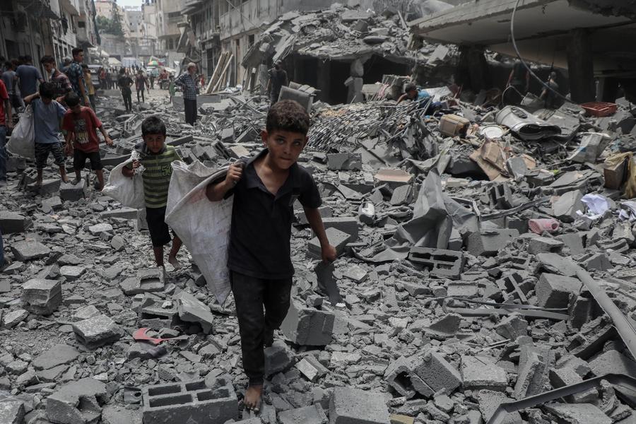 Gaza's lifeline frays as aid workers become refugees themselves