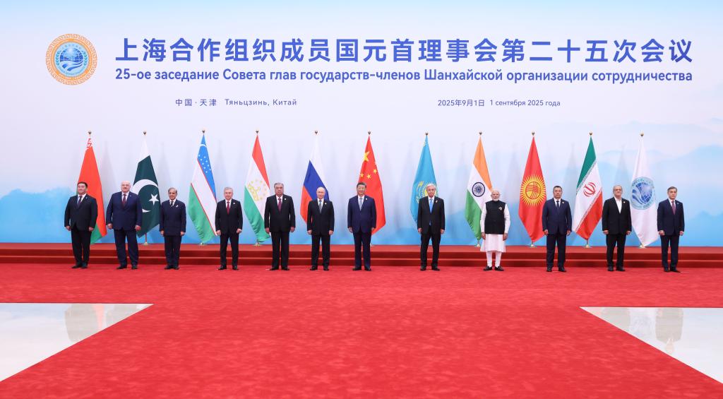 Xi calls for forging ahead with solid steps as SCO convenes largest-ever summit