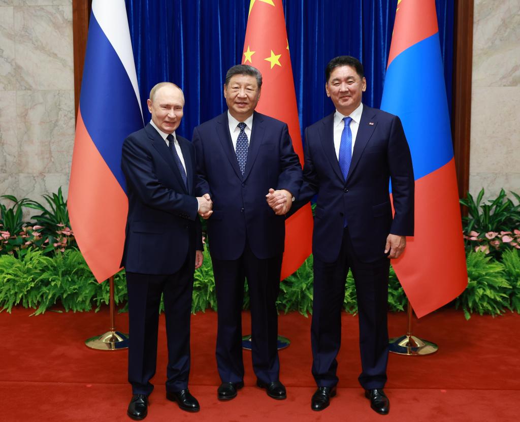 Xi, Putin, Khurelsukh meet in Beijing