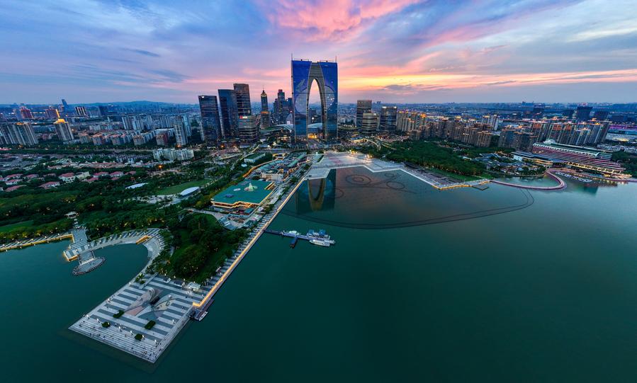 China's industrial internet drives smart manufacturing, zero-carbon transition