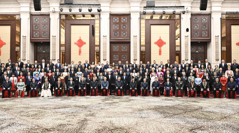 Xi urges concerted efforts to better build beautiful Xinjiang
