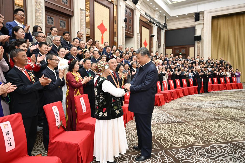 Xi urges concerted efforts to better build beautiful Xinjiang