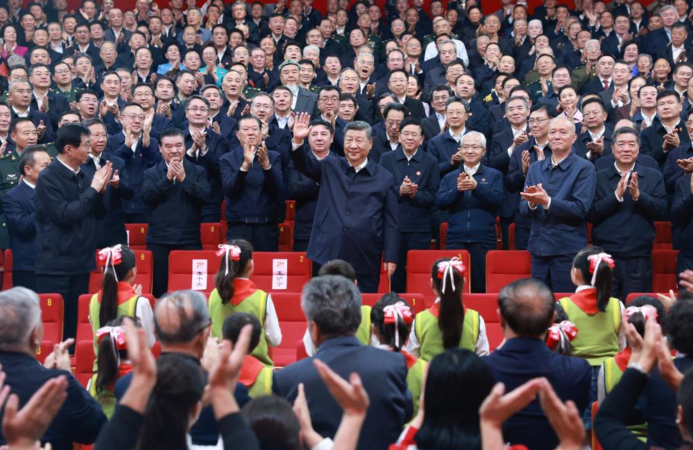 Xi attends gala marking 70th founding anniversary of Xinjiang Uygur Autonomous Region