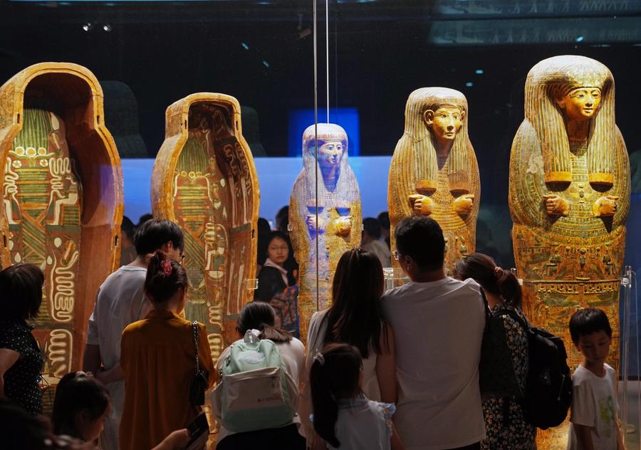 Xinhua Headlines: Reviving heritage toward future: Chinese culture holds greater appeal globally