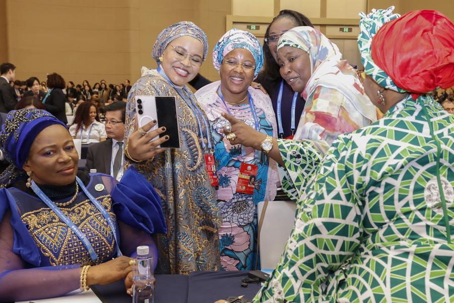 Xi underscores shared global duty to advance women's development at Beijing meeting